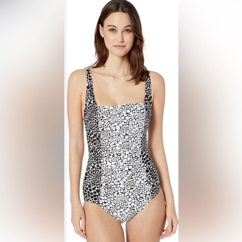 Calvin Klein Women's One Swimsuit Black/White Sz 18 NWOT